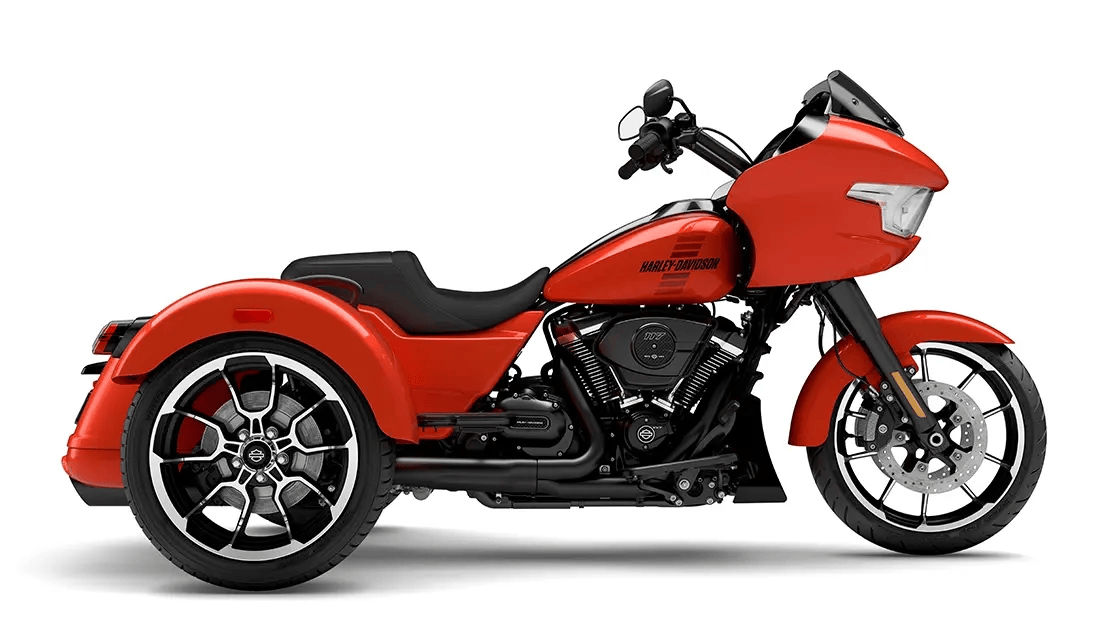 リ*コ様 Harley-Davidson モーターサイクル フラスクセット Harley Tri Glide® Ultra | Trike Motorcycle | Harley Davidson