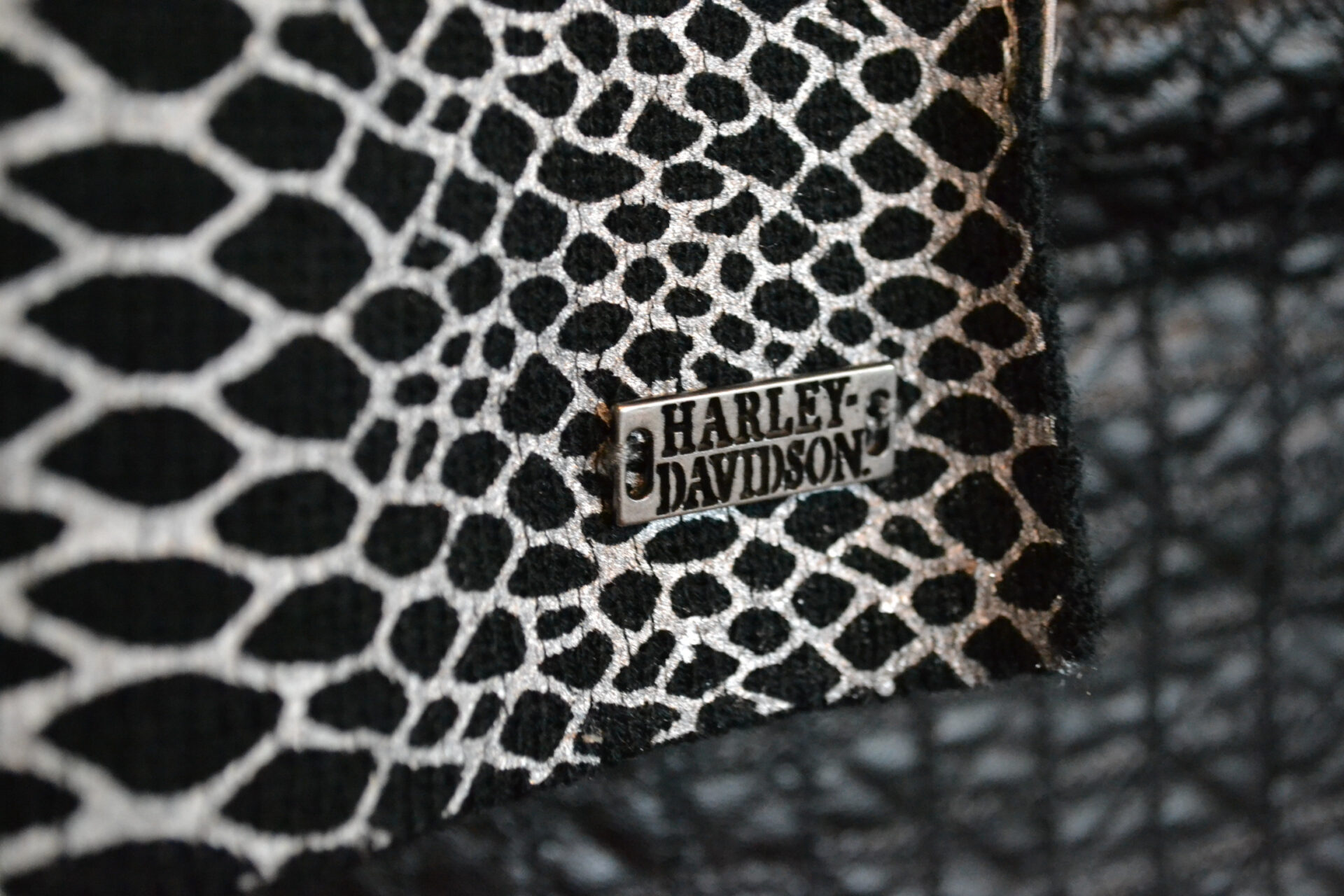Scarf Women Knit Black Python Pattern | Harley-Davidson® Online