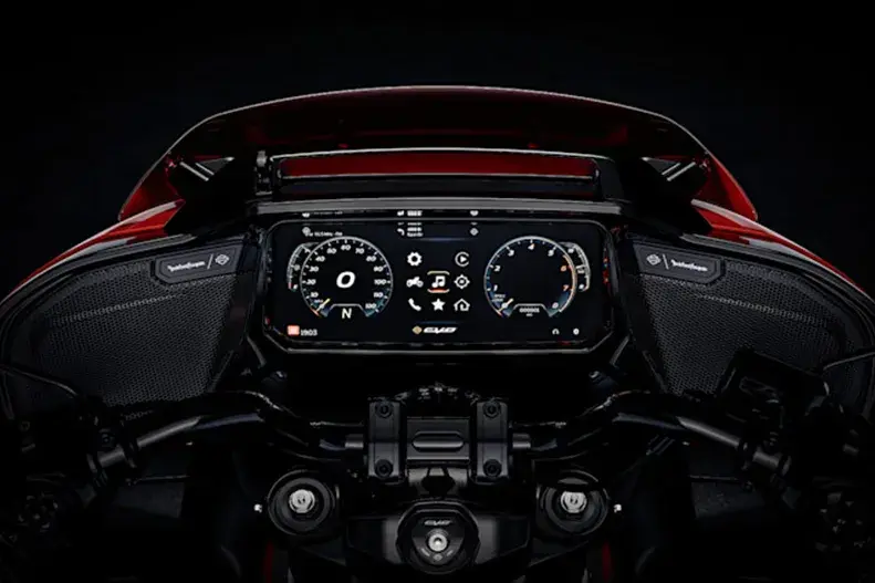Rider-centric Skyline™ Os Interface | Harley-davidson® Online