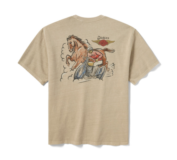 96095-26vm B | Harley-davidson® Online Beige short-sleeve T-shirt with a vintage illustration of a rider on a motorcycle and a galloping horse on the back, featuring Dickies branding and wings emblem.