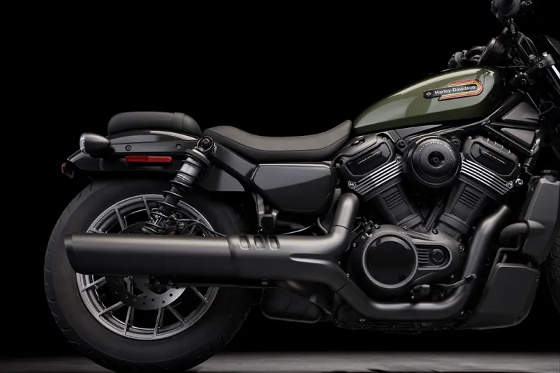 Lightweight + Balanced for Carving and Cornering | Harley-davidson® Online