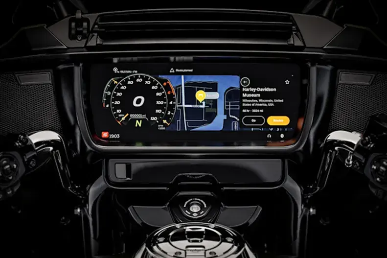 Skyline Os with Navigation and Voice Control | Harley-davidson® Online