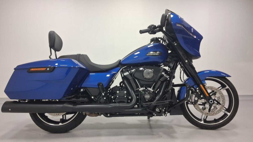 6e087ad1-fbb0-4956-a3e8-f9f438e9a949 | Harley-davidson® Online