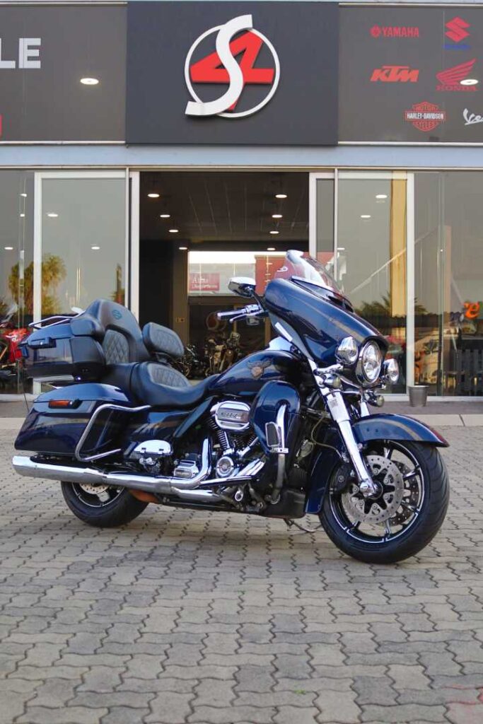 B55978f4-fbcc-4f5d-8f6d-97a0572bc666 | Harley-davidson® Online