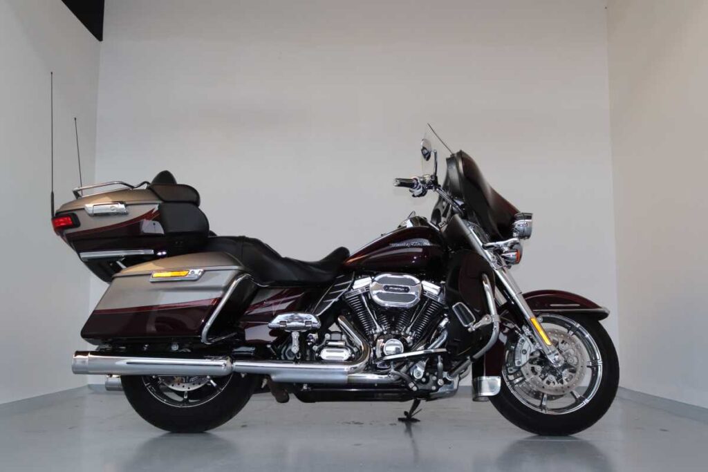 E6fece3f-3943-4a4c-beb5-89fea885adf8 | Harley-davidson® Online e6fece3f-3943-4a4c-beb5-89fea885adf8